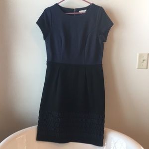 Boden beautiful dress with pattern on bottom.